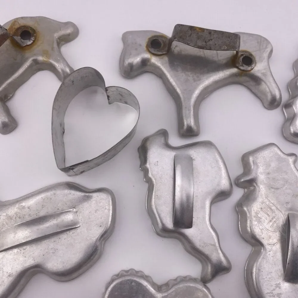 Miscellaneous Group of 8 of Vintage Metal Handled Cookie Cutters Mid-Century, Mo